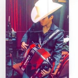 Meet your Posher, Jason